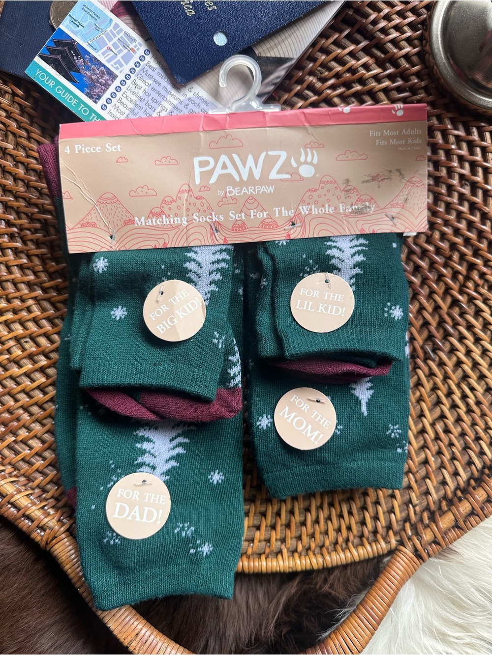 Bearpaw Green Matching Family Holiday Christmas Socks - 4 Piece Set New Tags
